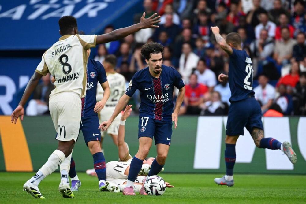 RC Lens vs PSG - Thêm một danh hiệu cho nhà vua châu Âu